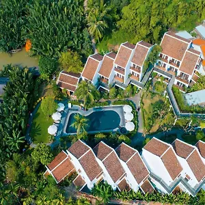 Resort Coco River &