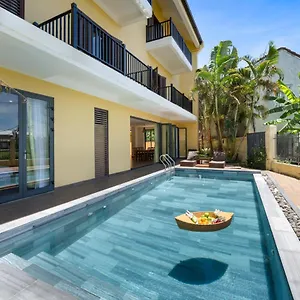 Palm Garden & Pool 호텔